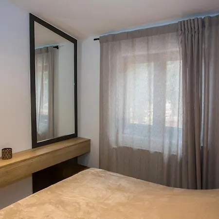 Dom wakacyjny Holiday House Cisterna *